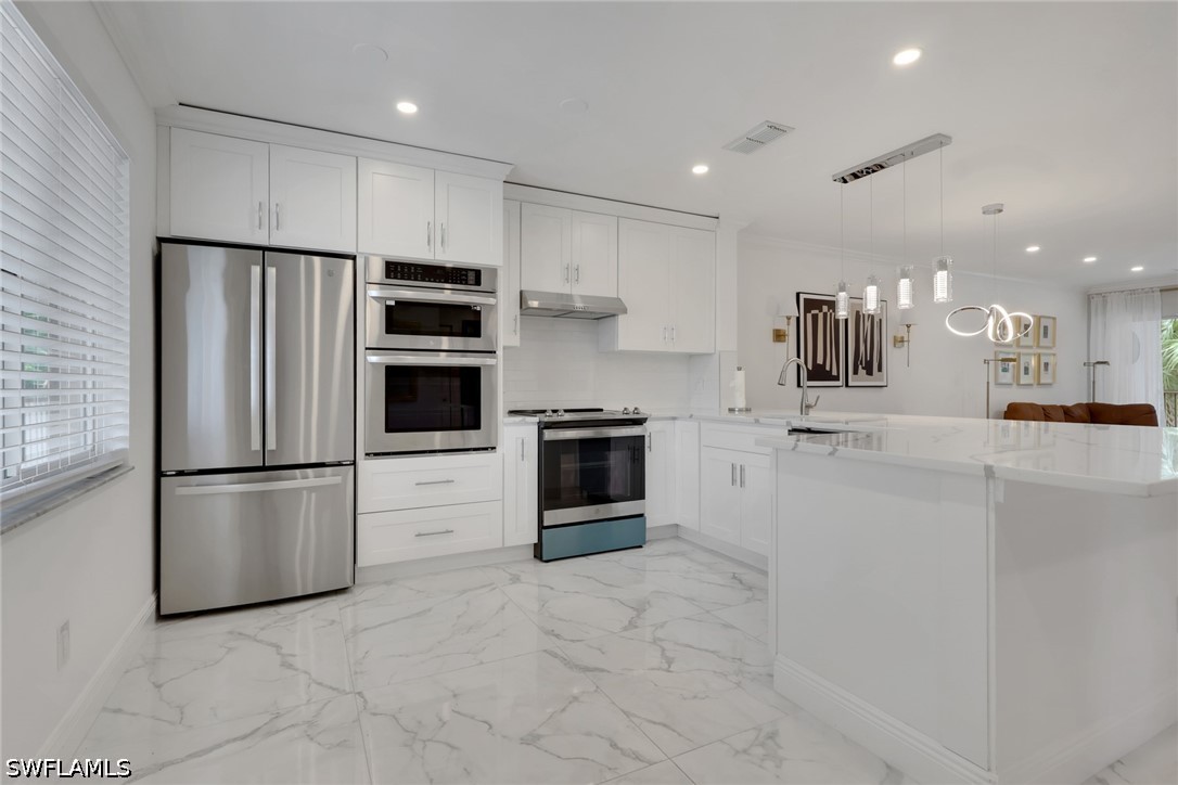 2 Bed Condominium for Sale in Jasper, photo 7