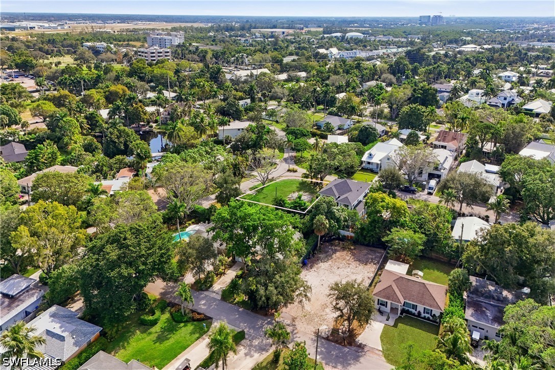 Residential for Sale in Lake Park, photo 7