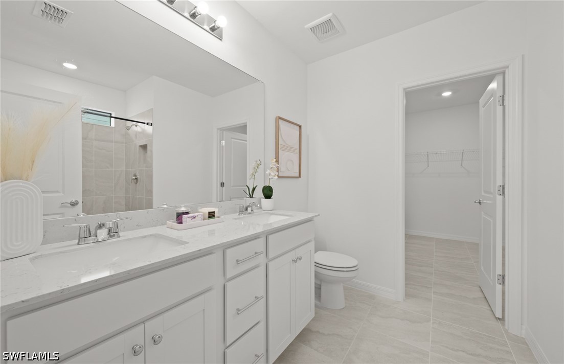 3 Bed Waterfront Home for Sale in Lehigh Acres, photo 7