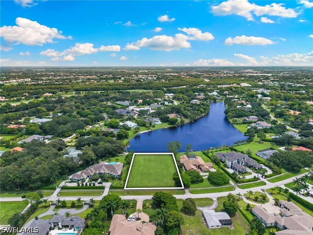 Waterfront Home for Sale in Naples, photo 7