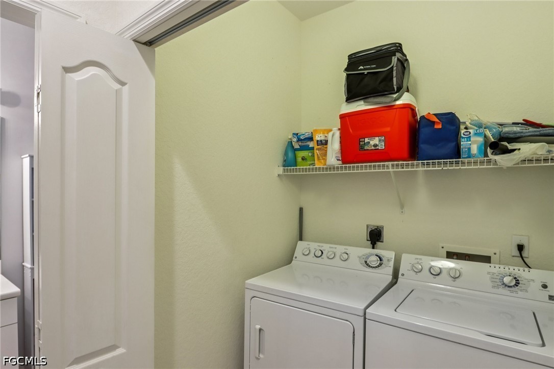 2 Bed Condominium for Sale in Fort Myers, photo 7