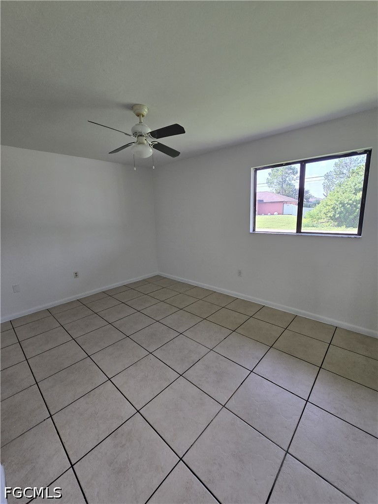 3 Bed Pool Home for Sale in Lehigh Acres, photo 7