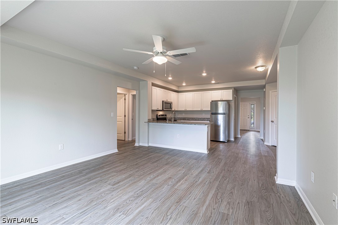 3 Bed SingleFamilyResidence for Sale in Cape Coral, photo 7