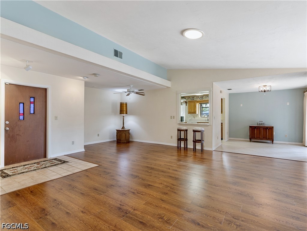 3 Bed Attached for Sale in Fort Myers, photo 7