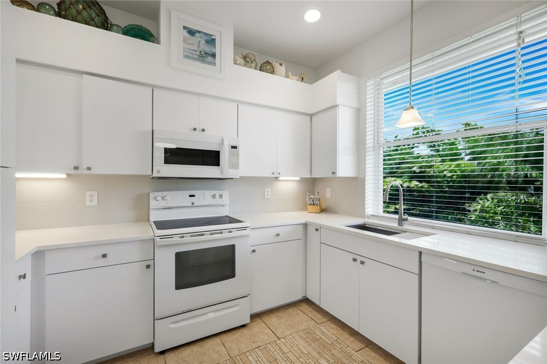 3 Bed SingleFamilyResidence for Sale in Imperial Shores, photo 7