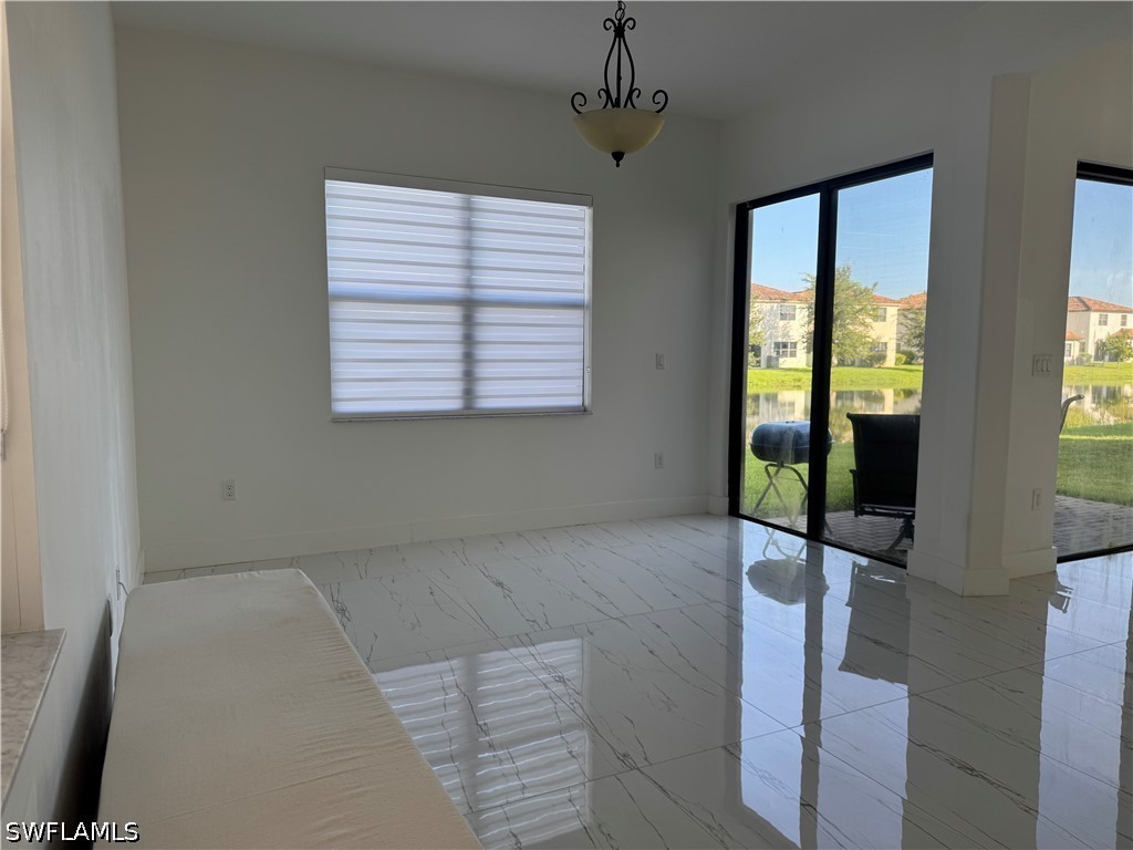 3 Bed SingleFamilyResidence for Sale in Coquina, photo 7