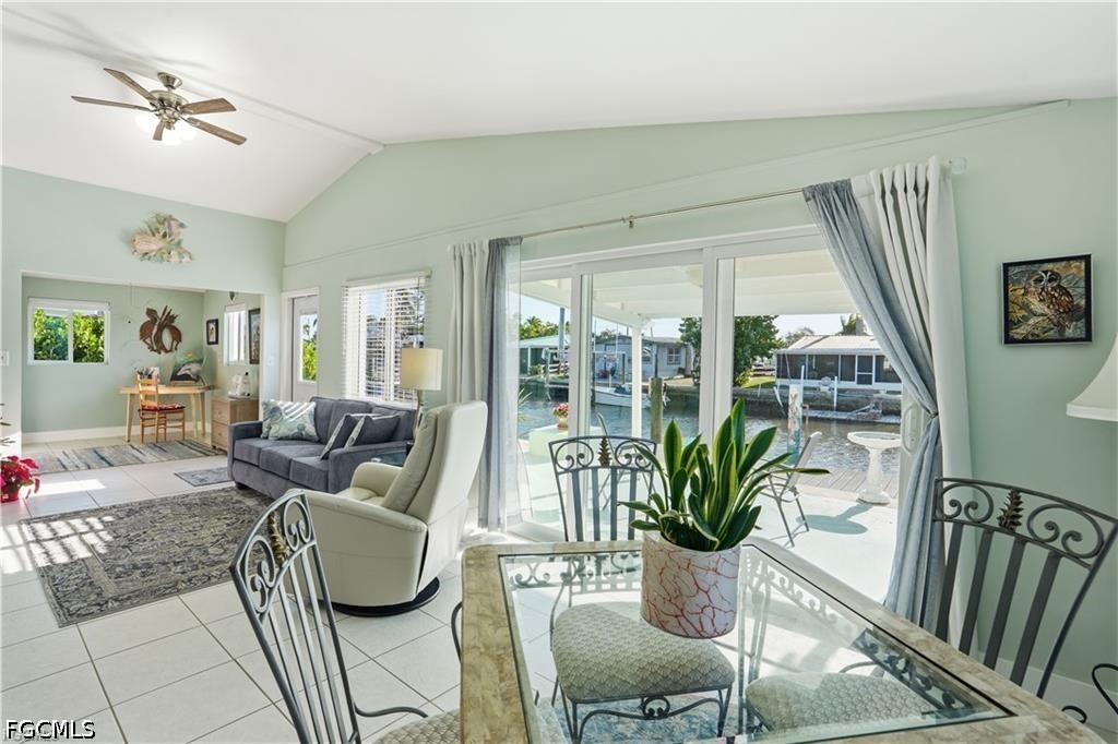2 Bed Waterfront Home for Sale in Matlacha, photo 7