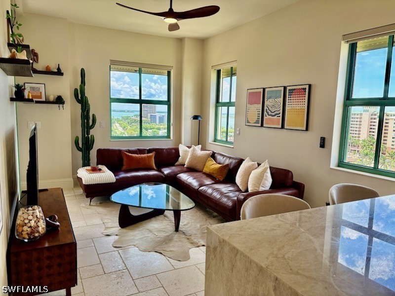3 Bed Waterfront Home for Sale in Tampico, photo 7