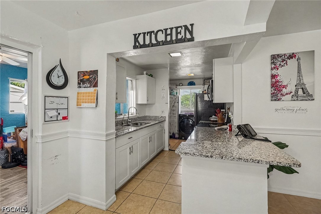 3 Bed SingleFamilyResidence for Sale in Fort Myers, photo 7