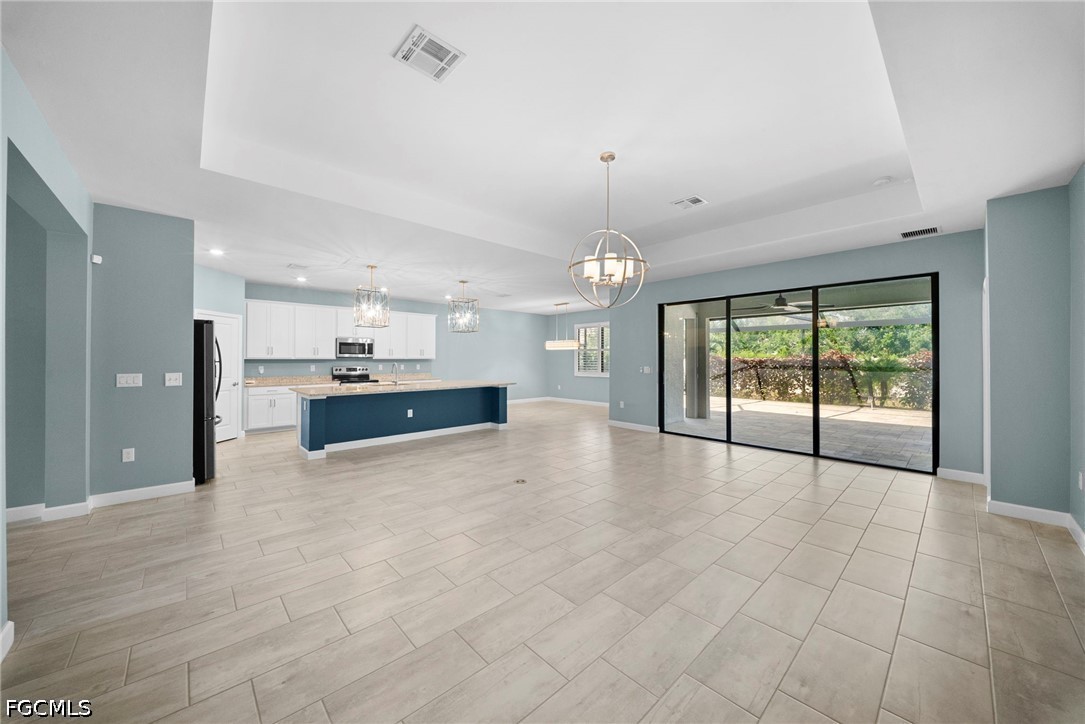 3 Bed SingleFamilyResidence for Sale in Timber Creek, photo 7