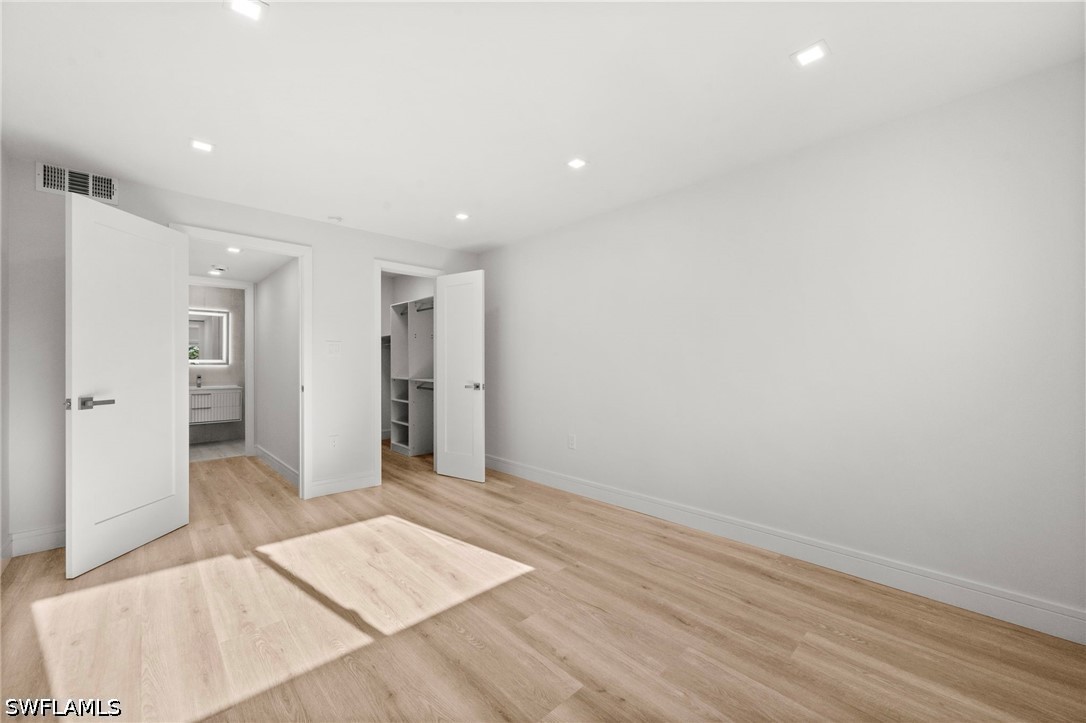1 Bed Condominium for Sale in Naples, photo 7