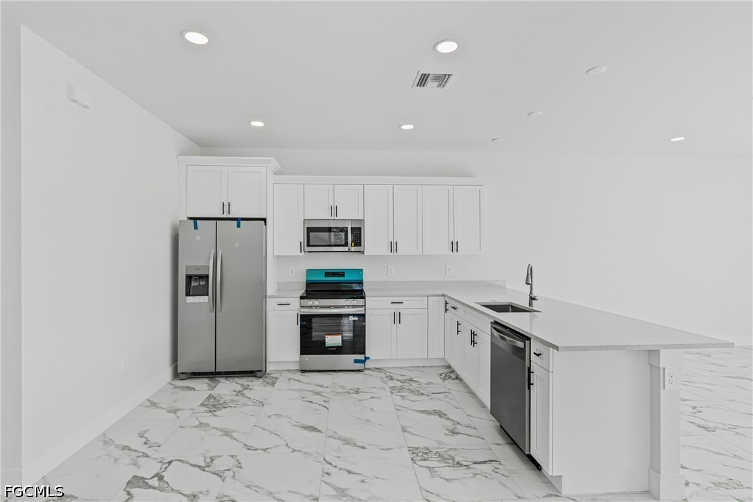 6 Bed Duplex for Sale in Lehigh Acres, photo 7