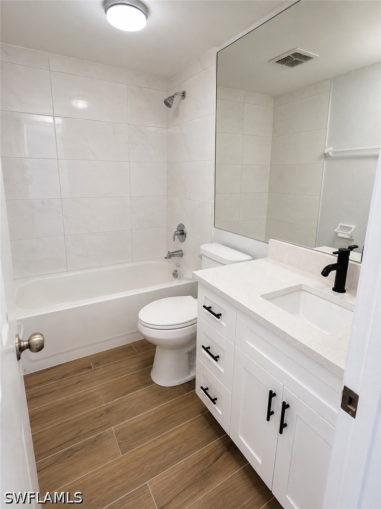 2 Bed Condominium for Sale in Winterpark, photo 7