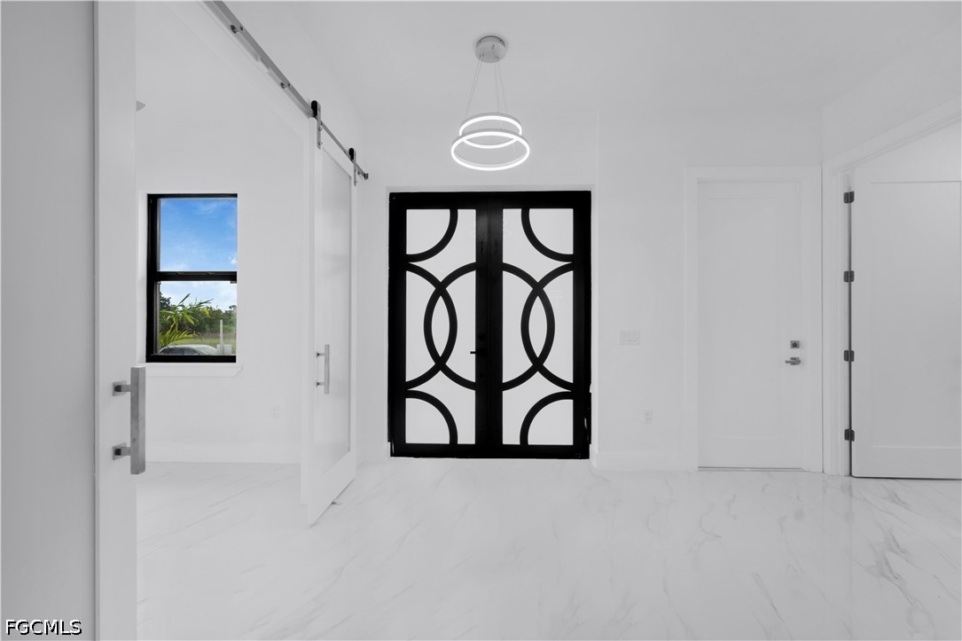 3 Bed SingleFamilyResidence for Sale in Cape Coral, photo 7