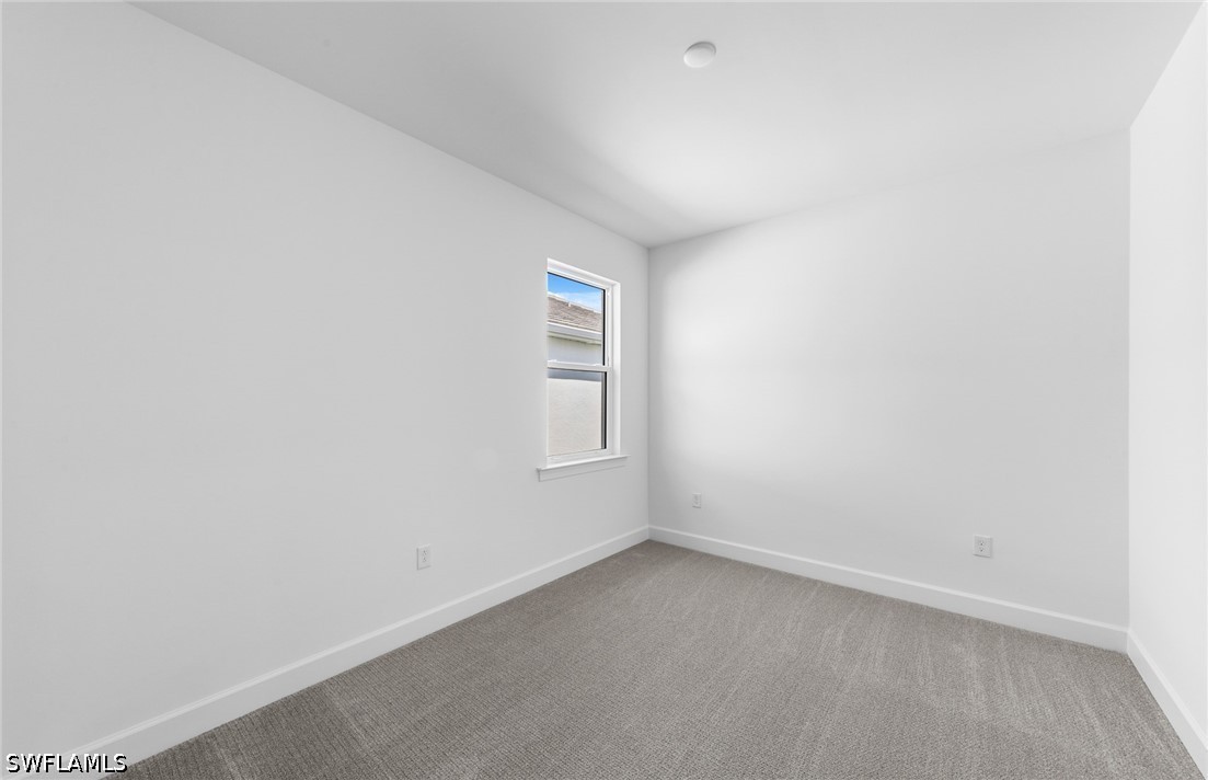 3 Bed SingleFamilyResidence for Sale in Alva, photo 7
