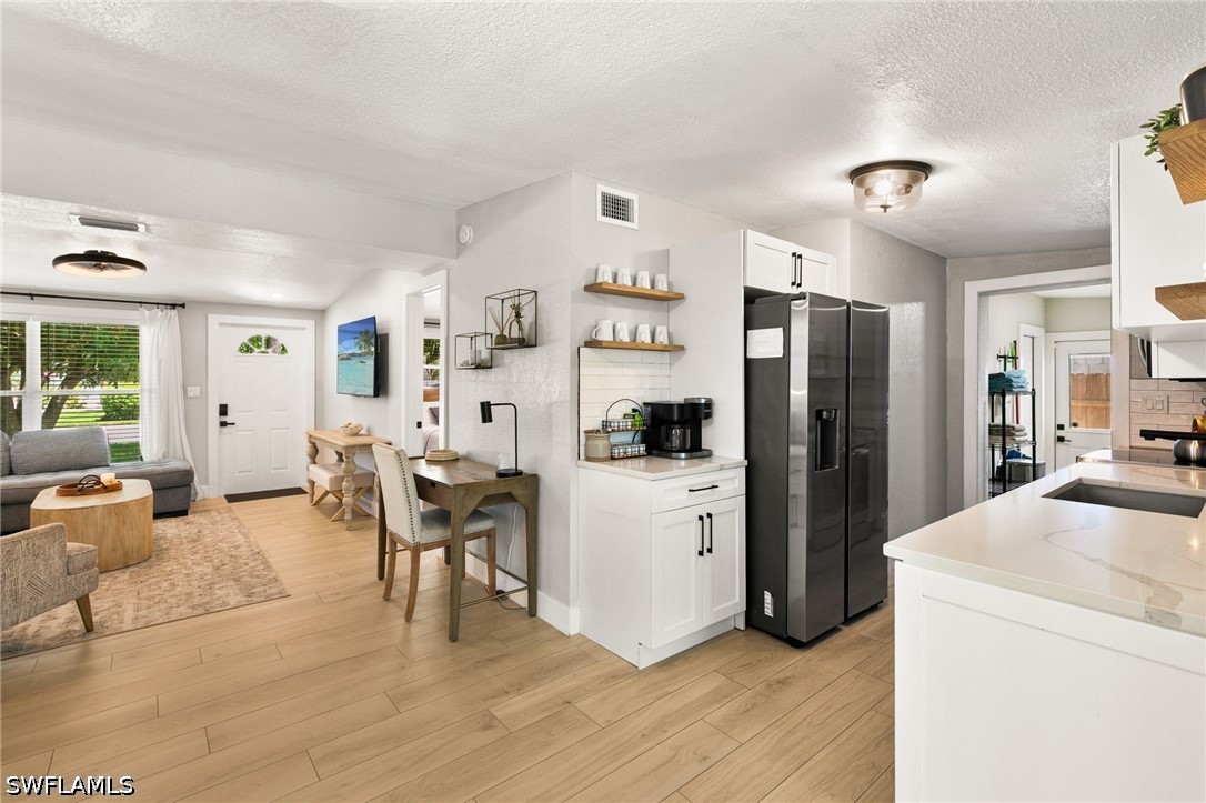 3 Bed Pool Home for Sale in Brookside, photo 7