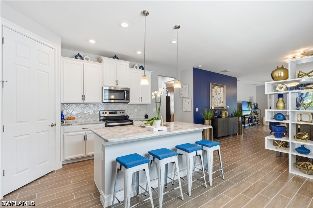 3 Bed Pool Home for Sale in Seasons At Bonita, photo 7