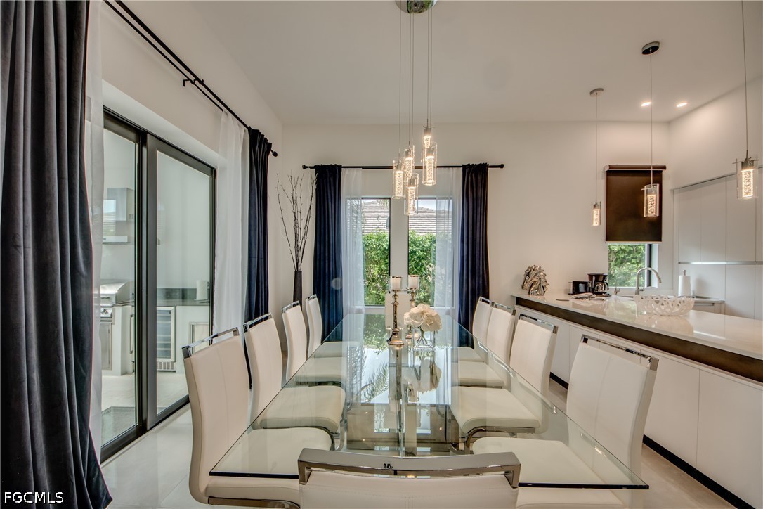 4 Bed Pool Home for Sale in Cape Coral, photo 7