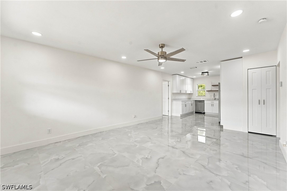 3 Bed SingleFamilyResidence for Sale in Naples, photo 7