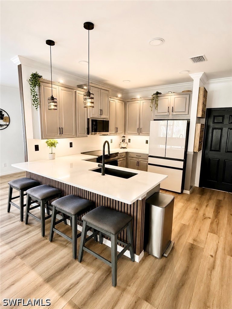 3 Bed Townhouse for Sale in Summit Place, photo 7