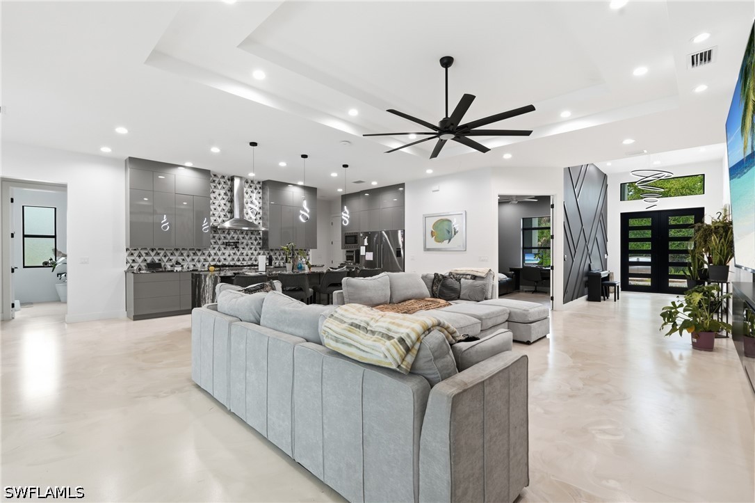 5 Bed Pool Home for Sale in North Port, photo 7