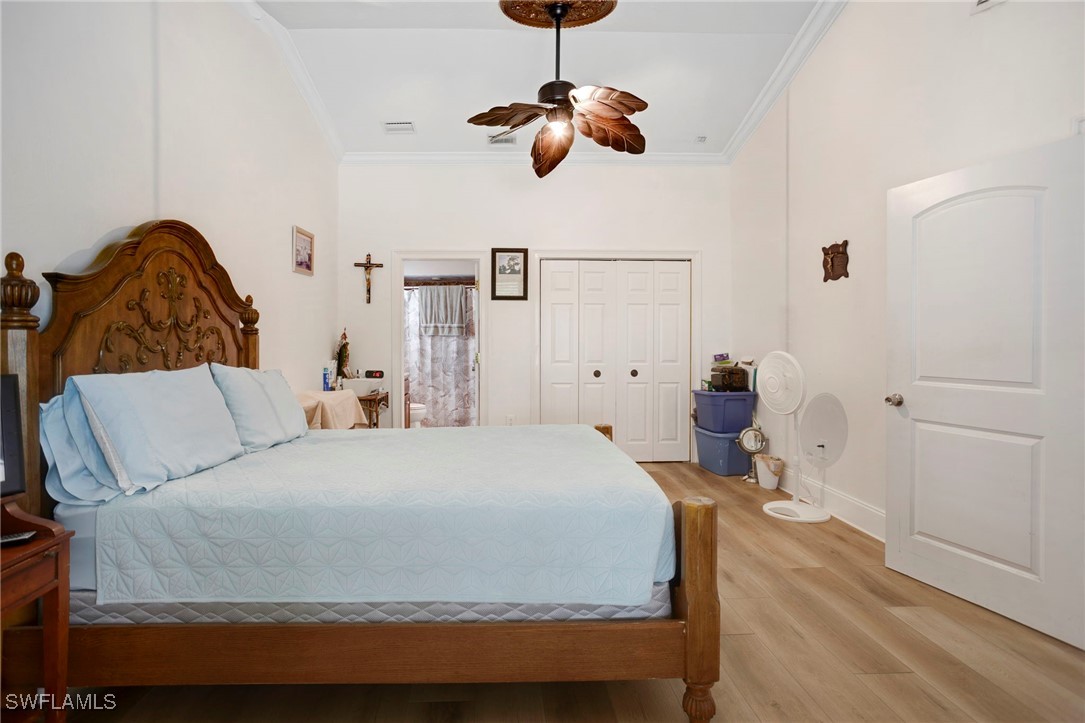 4 Bed SingleFamilyResidence for Sale in Naples, photo 8
