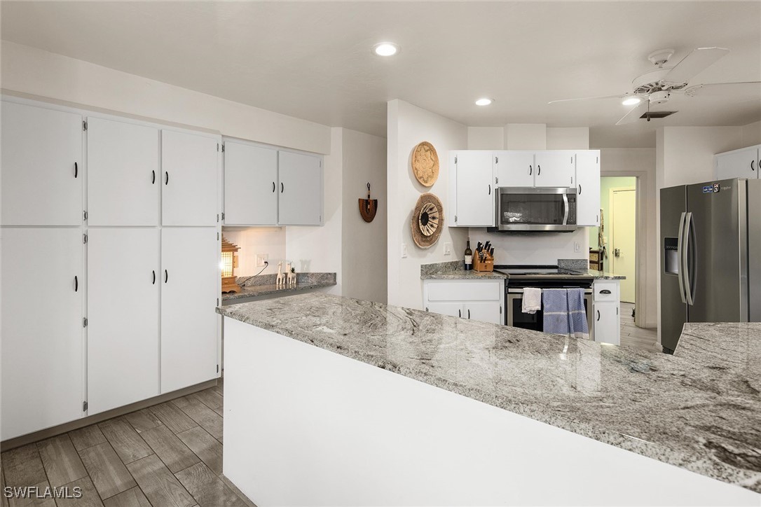 3 Bed Pool Home for Sale in Royal Harbor, photo 8