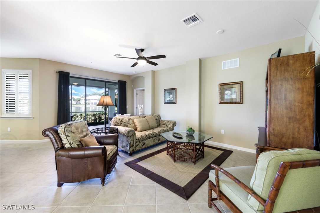 3 Bed Waterfront Home for Sale in Chesapeake Cove, photo 8