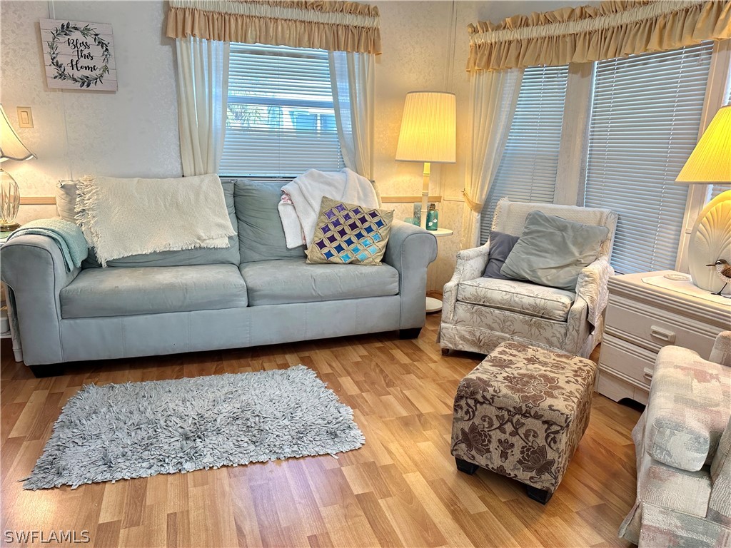 1 Bed ManufacturedHome for Sale in Estero, photo 8