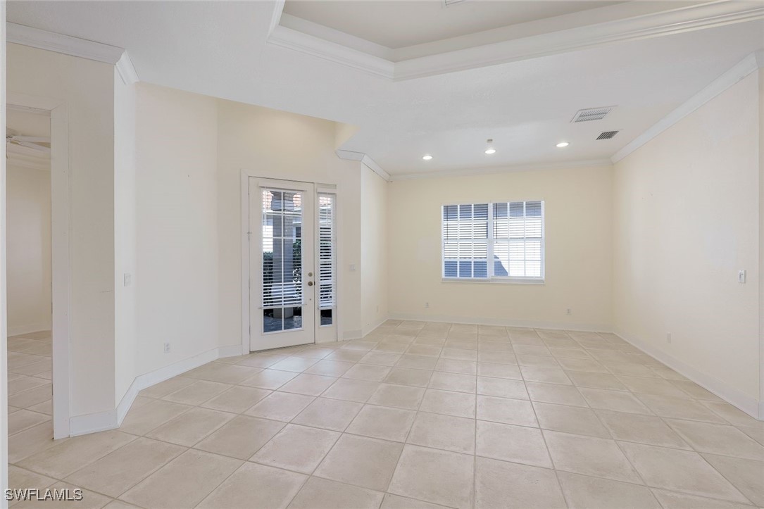3 Bed Waterfront Home for Sale in Naples, photo 8