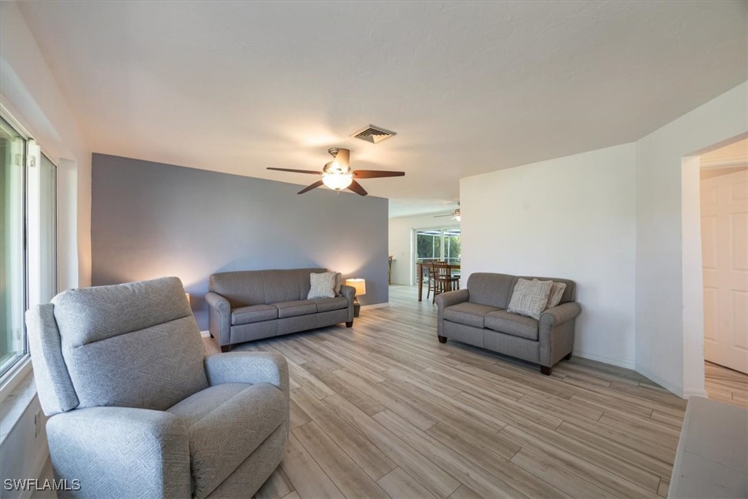 2 Bed Pool Home for Sale in Cape Coral, photo 8