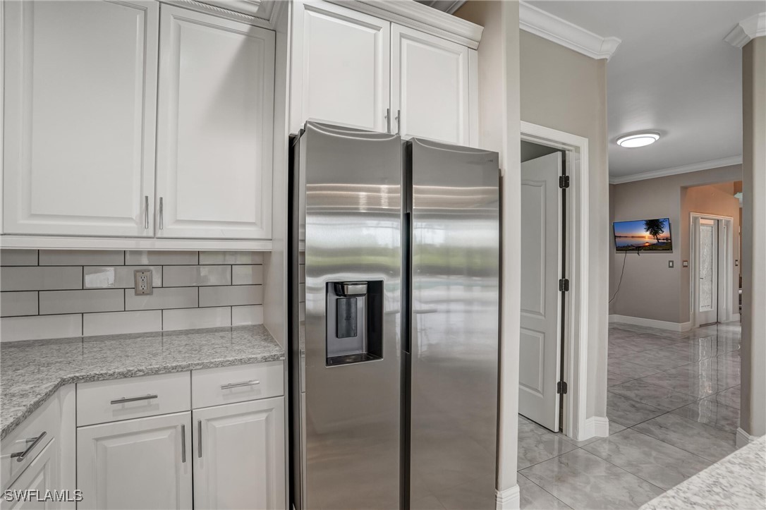 4 Bed Pool Home for Sale in Westminster, photo 8