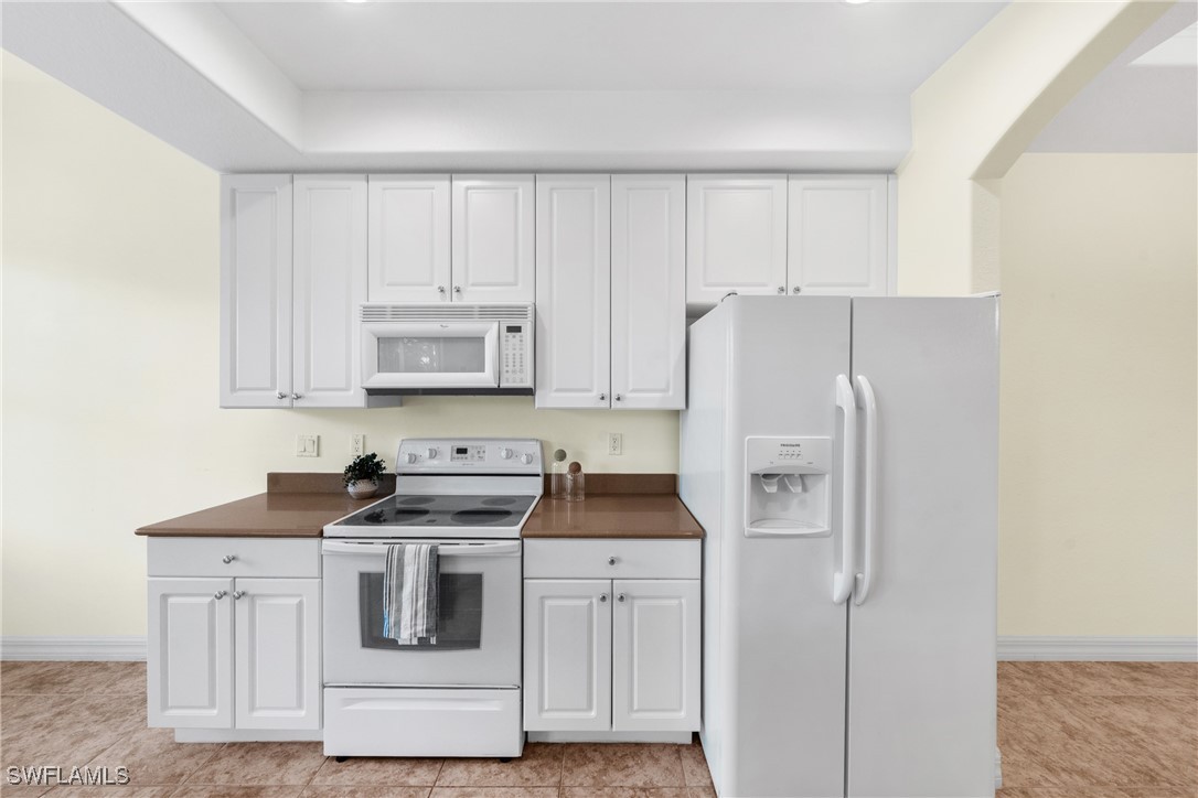 3 Bed Waterfront Home for Sale in Fort Myers, photo 8