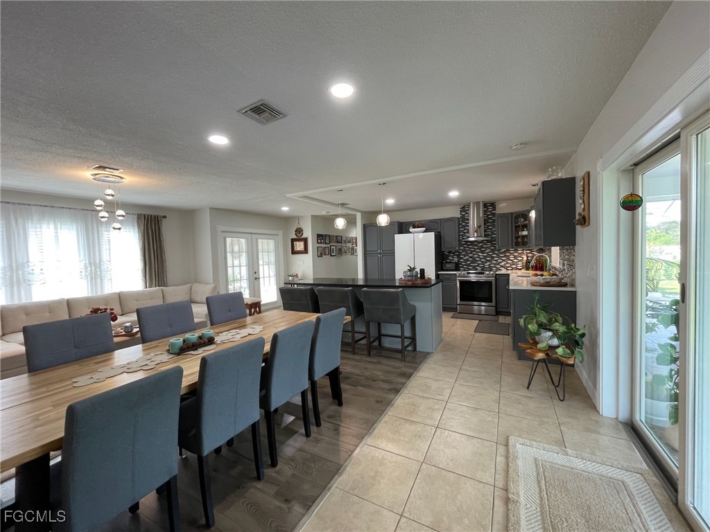 3 Bed Pool Home for Sale in Lehigh Acres, photo 8