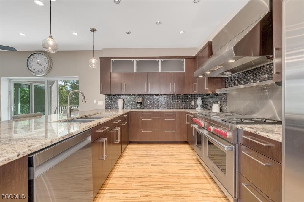 3 Bed Pool Home for Sale in Castaway Estates, photo 8