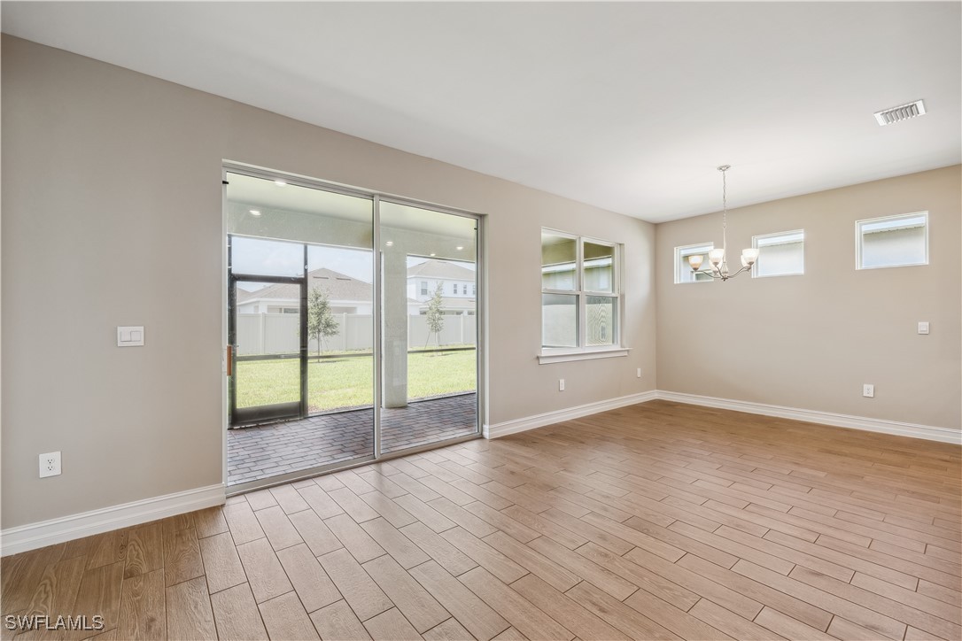 3 Bed SingleFamilyResidence for Sale in Palmetto Landing, photo 8