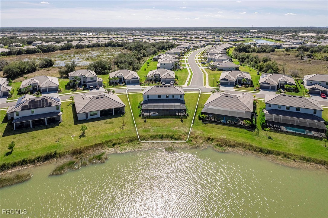 5 Bed Pool Home for Sale in Timber Creek, photo 8
