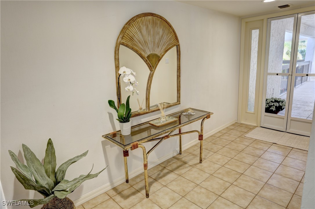 2 Bed Condominium for Sale in Cypress Commons, photo 8