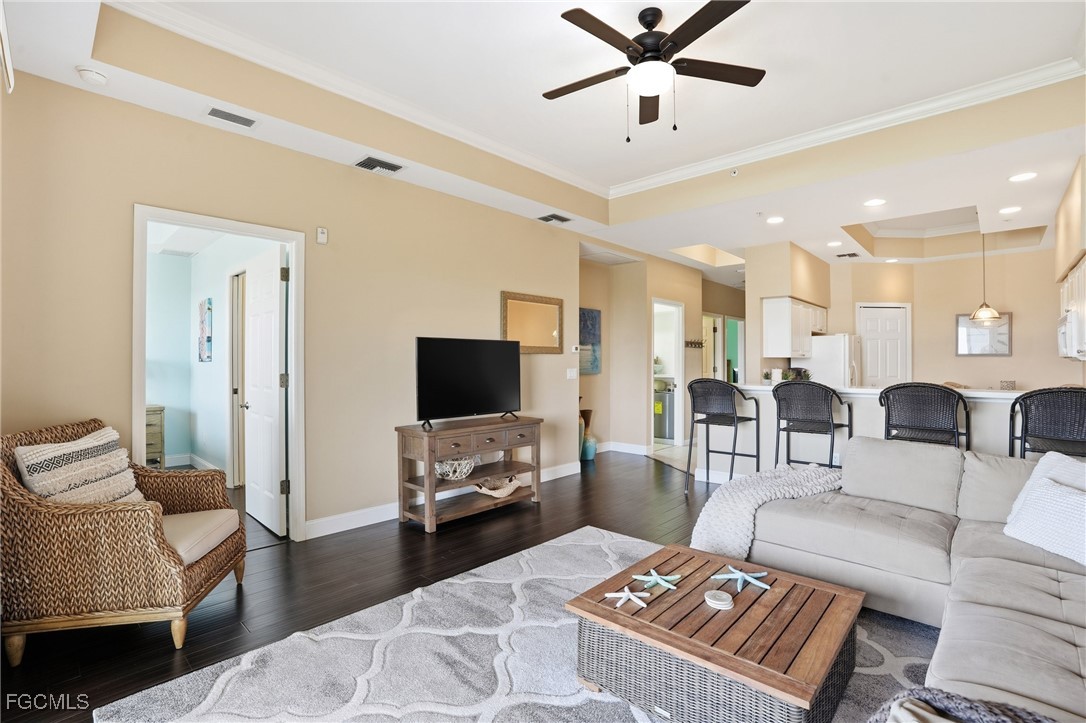 3 Bed Waterfront Home for Sale in Cape Coral, photo 8