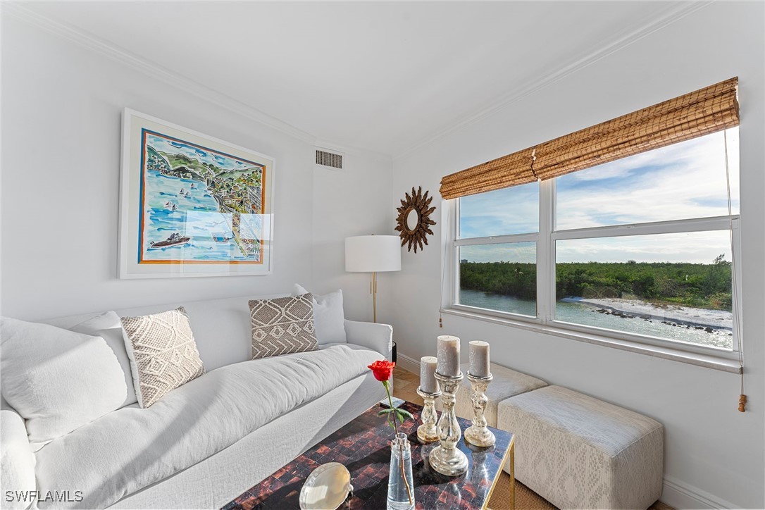 3 Bed Waterfront Home for Sale in Marco Island, photo 8