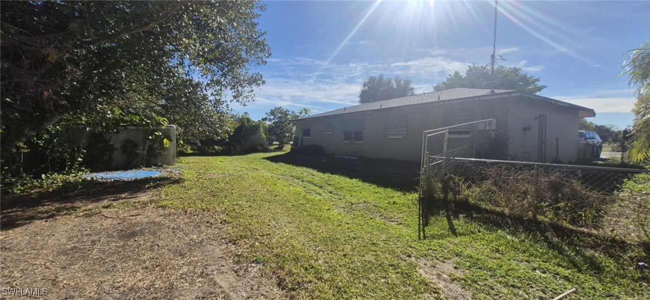 3 Bed SingleFamilyResidence for Sale in Fort Myers, photo 8