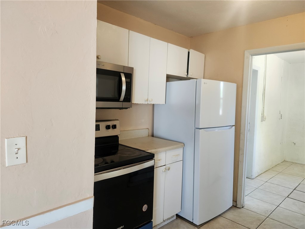 3 Bed SingleFamilyResidence for Sale in Fort Myers, photo 8