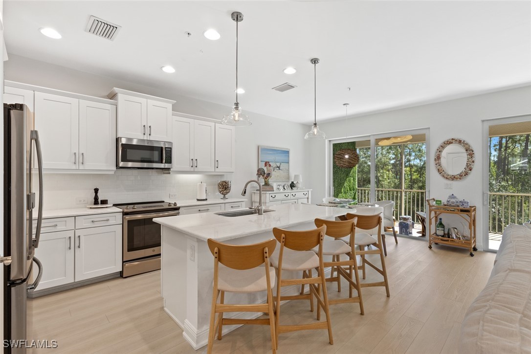 3 Bed Condominium for Sale in Avalon, photo 8