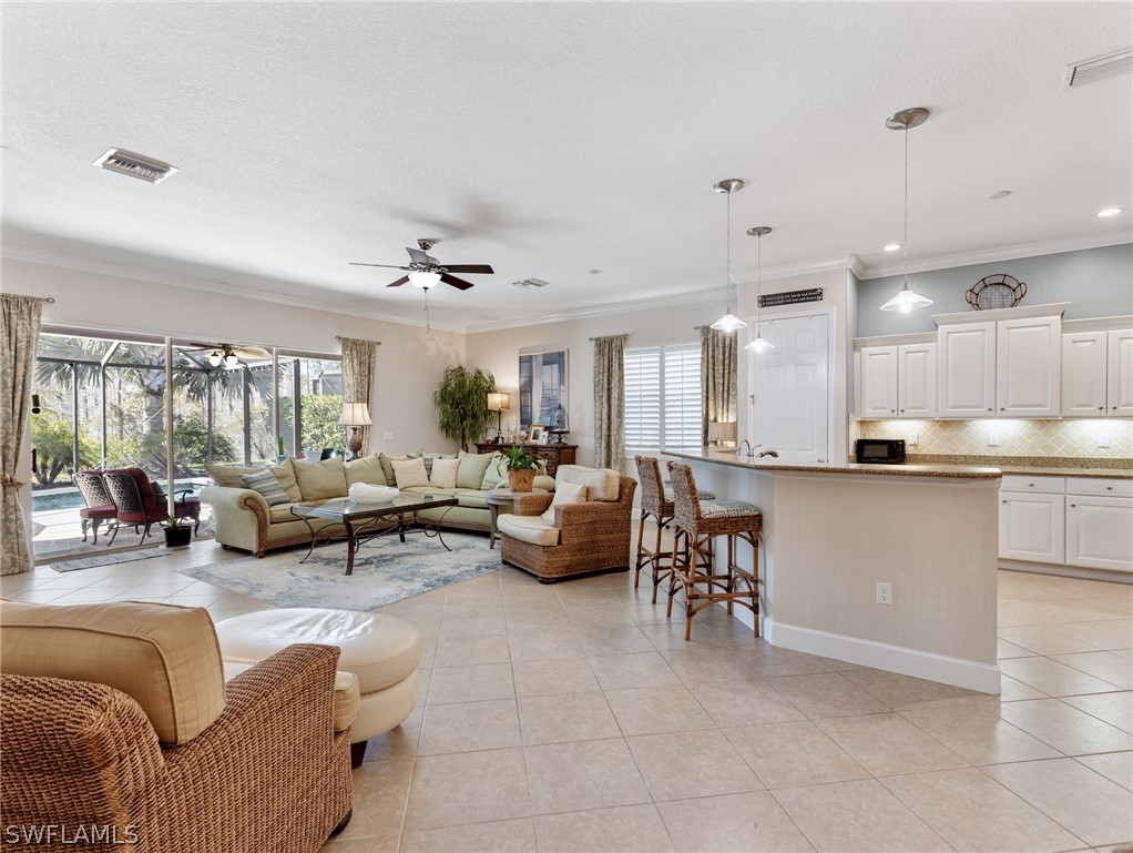 4 Bed Pool Home for Sale in Bella Terra, photo 8