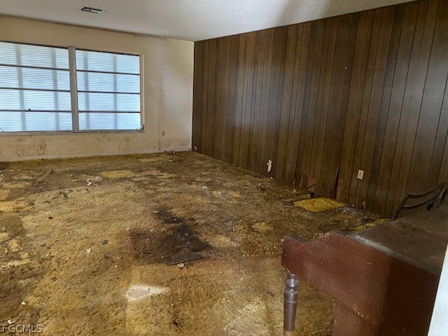 3 Bed Pool Home for Sale in Yacht Club, photo 8