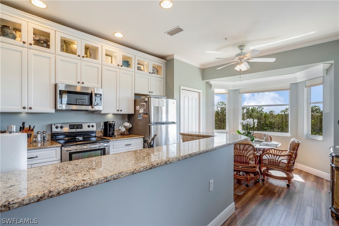 2 Bed Waterfront Home for Sale in Terrace Iii, photo 8