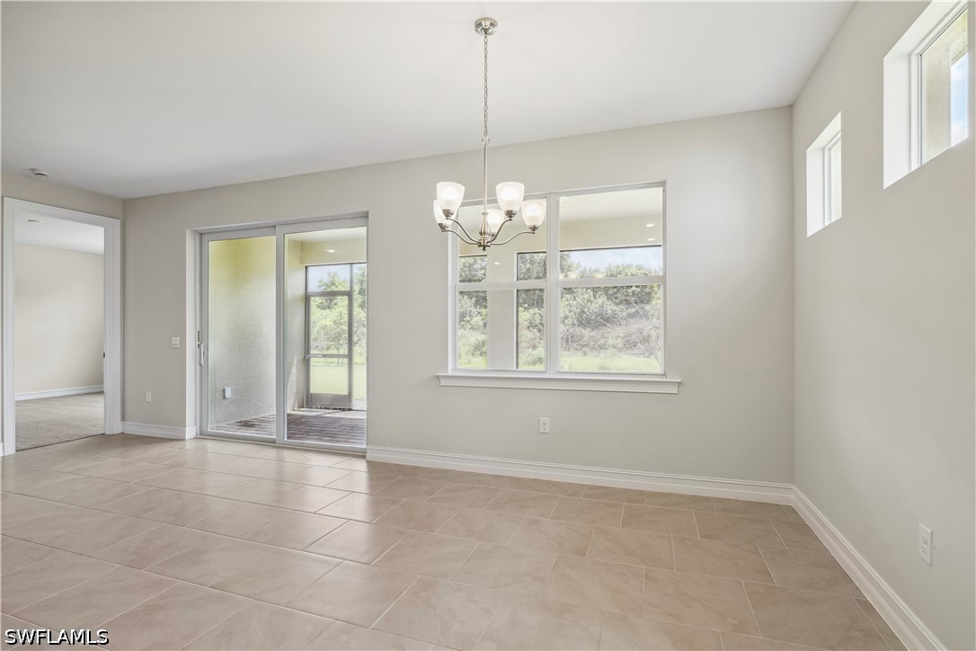 4 Bed Waterfront Home for Sale in Coral Bay, photo 8