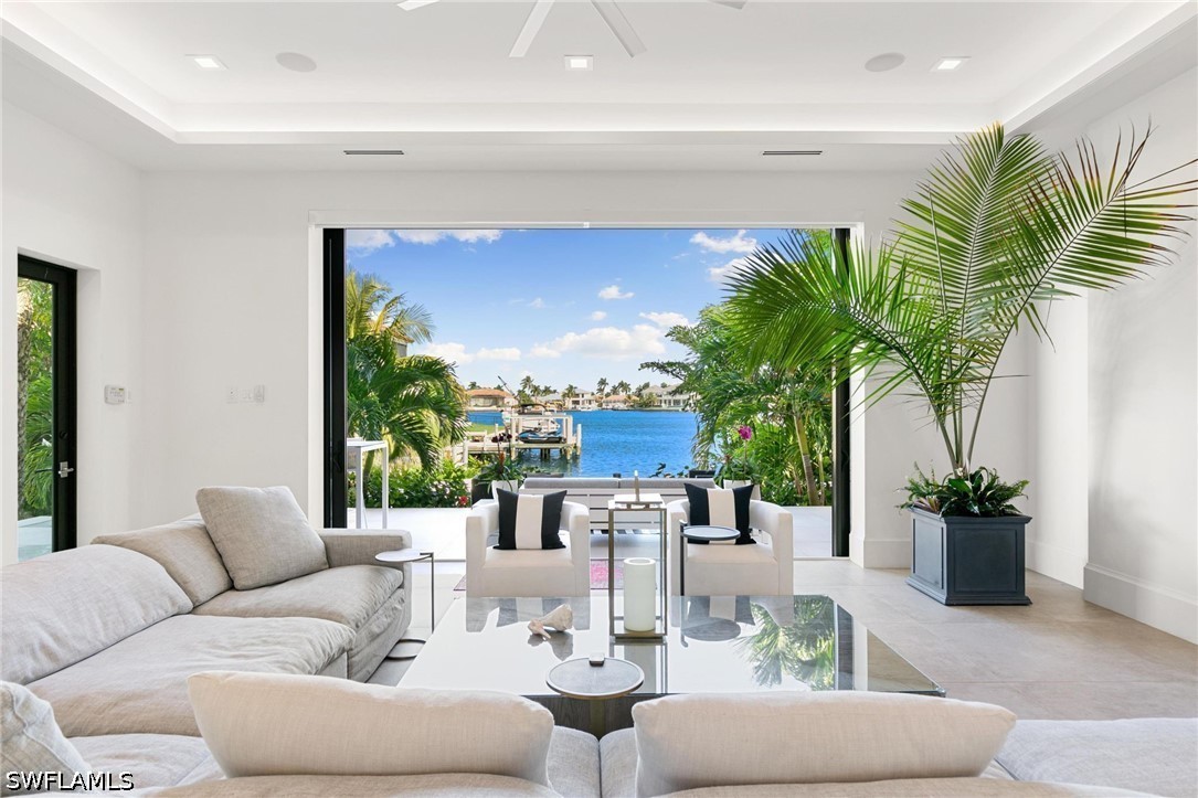 5 Bed Pool Home for Sale in Marco Island, photo 8