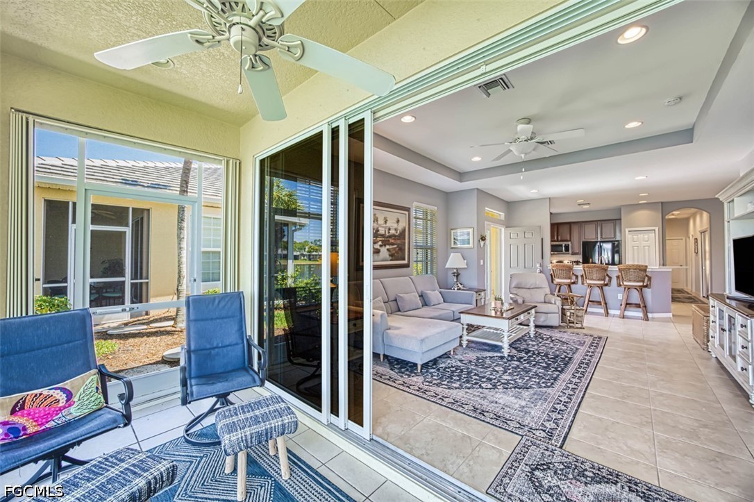2 Bed Waterfront Home for Sale in Fort Myers, photo 8