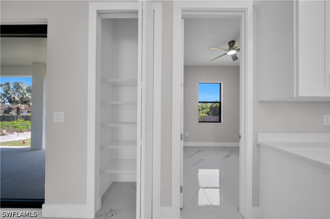 3 Bed SingleFamilyResidence for Sale in Lehigh Acres, photo 8